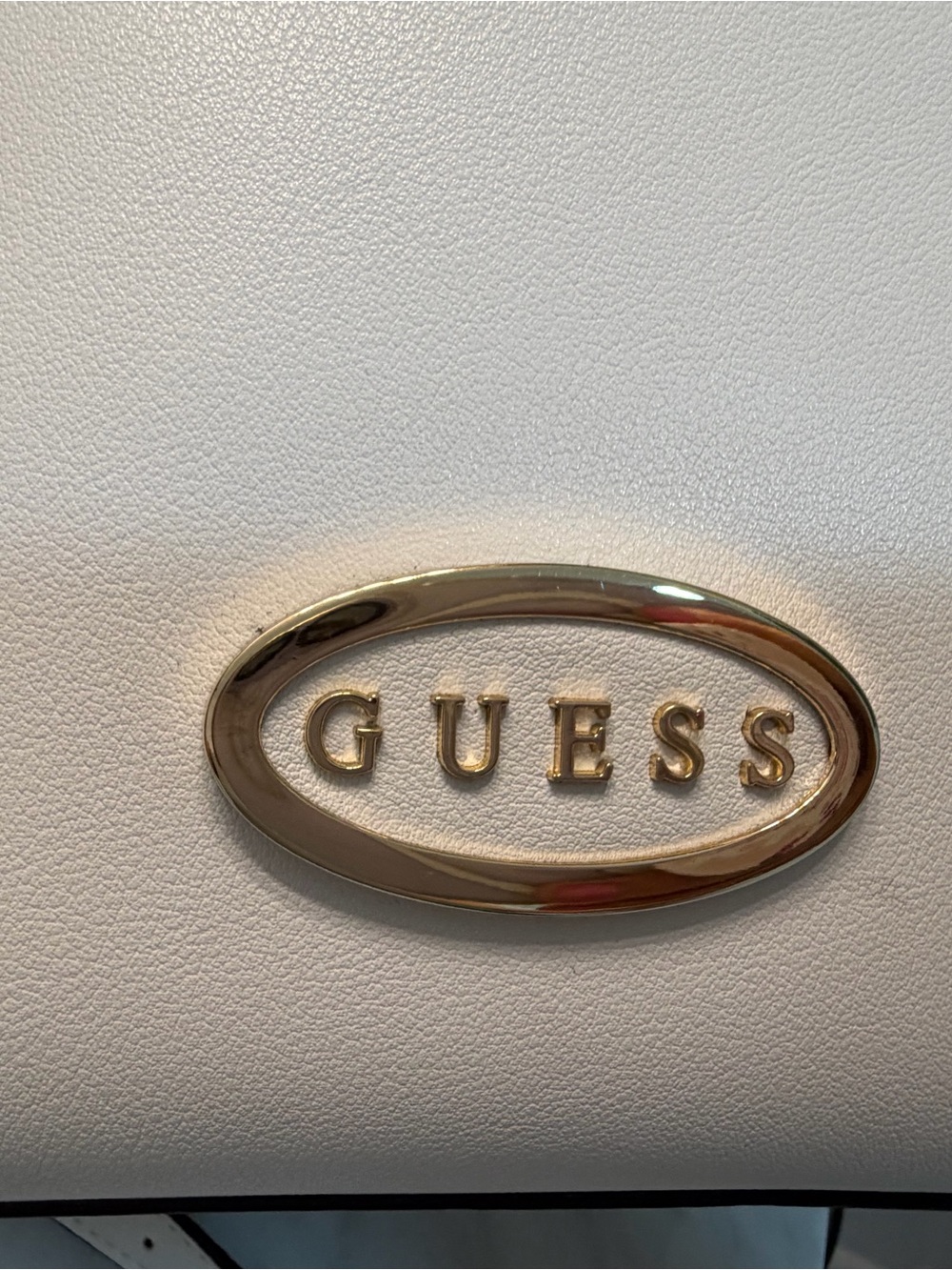 NWT GUESS Cream Tote with Gold Chain and Logo - Picture 11 of 12